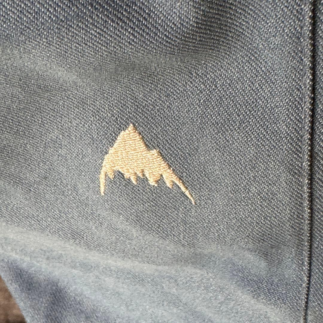 近年　バートン スノーボードウェア　ウィメンズ アヴァロン ビブパンツ M