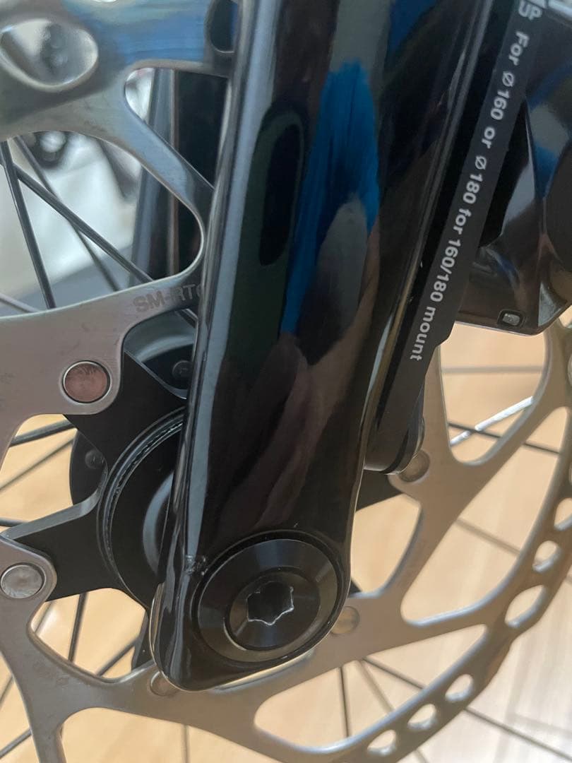 スペシャライズド Allez Sprint DISC 2022 ホイール無し