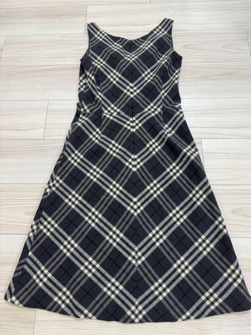 バーバリーブルーレーベル　ノースリーブ　ワンピース　38 M