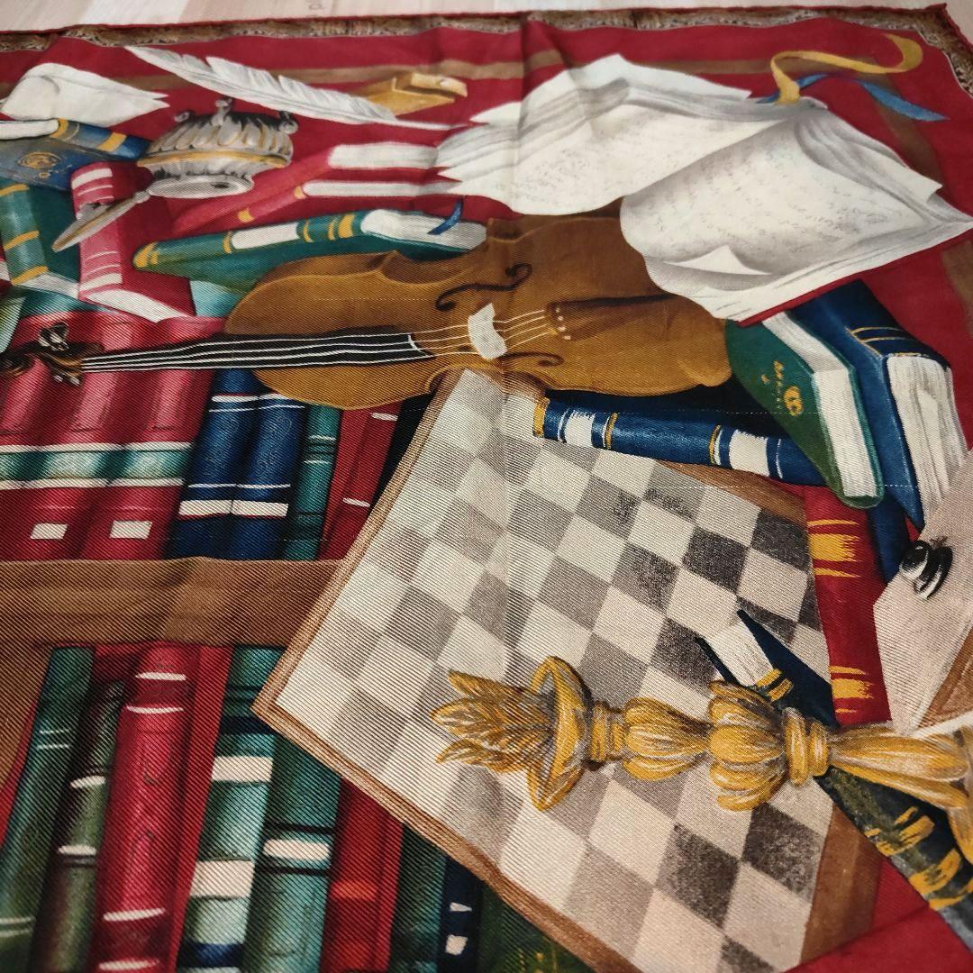 Christian Dior シルクスカーフ 大判☆書籍デザイン