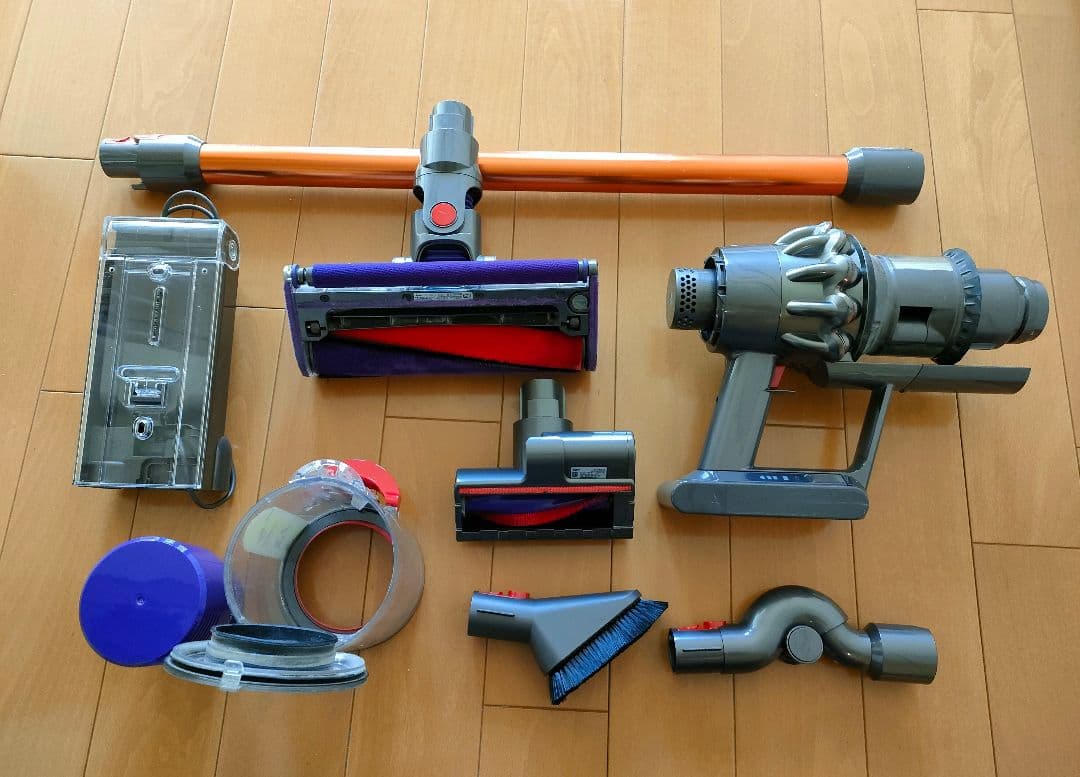 Dyson Cyclone V10 Fluffy コードレスクリーナー 掃除機