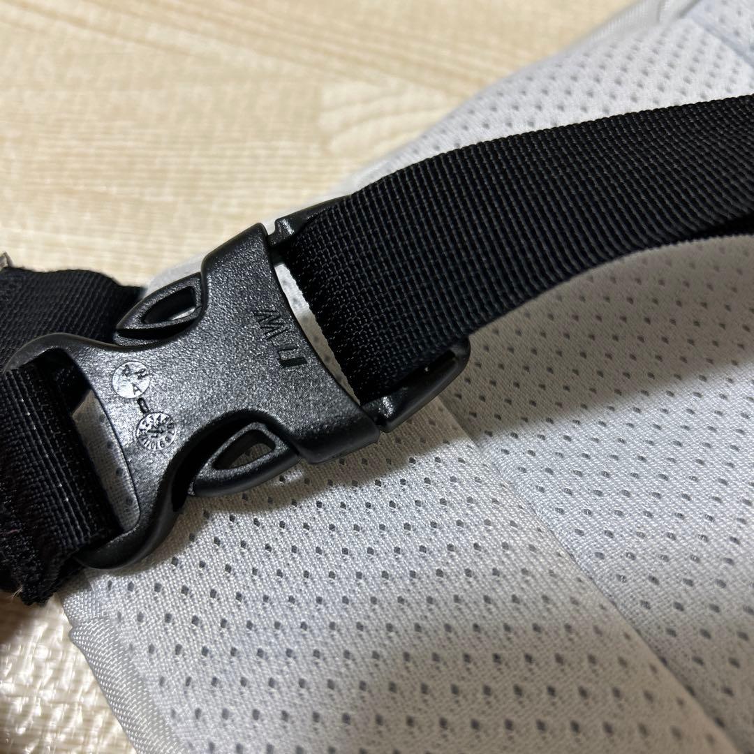 （美品）BEAMS別注 ARC'TERYX MANTIS1 white