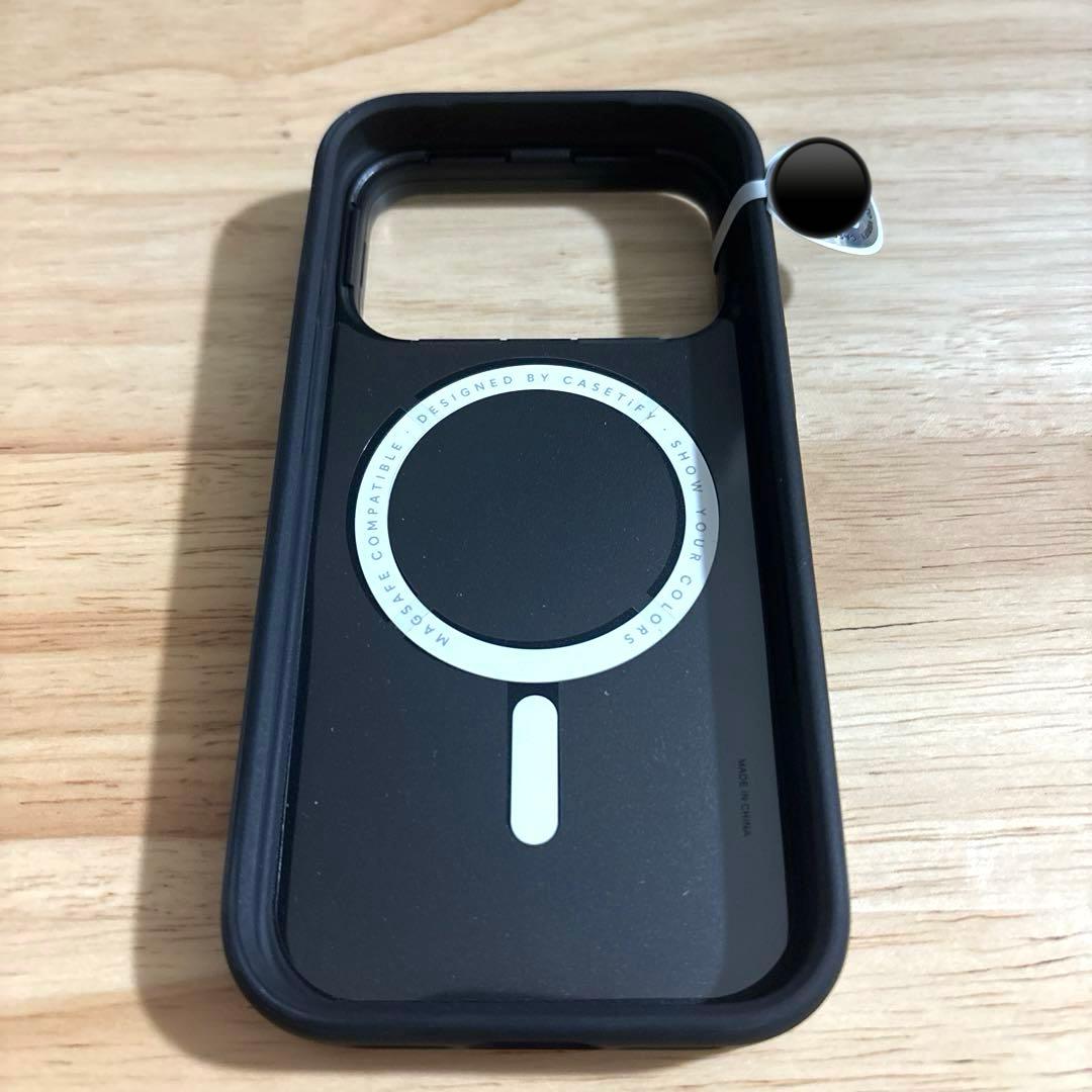 iPhone17Pro用 スマホケース マットブラック 耐衝撃MagSafe対応