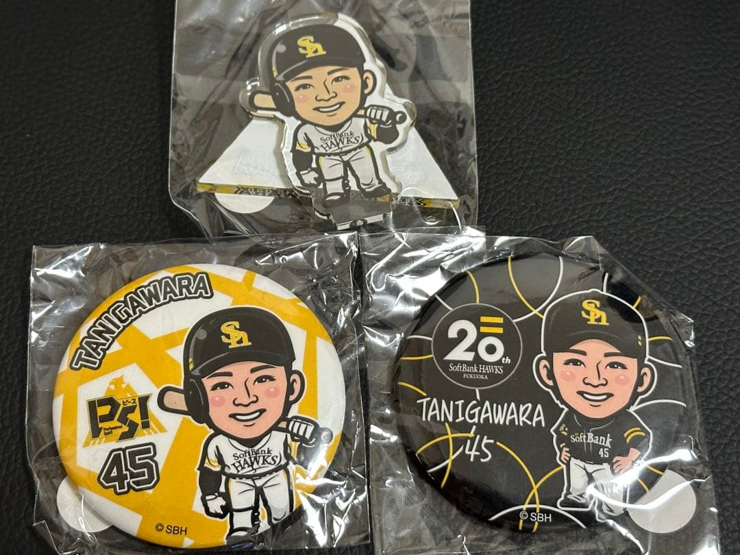 谷川原健太 45-4 若鷹ガチャ 缶バッジ - メルカリ