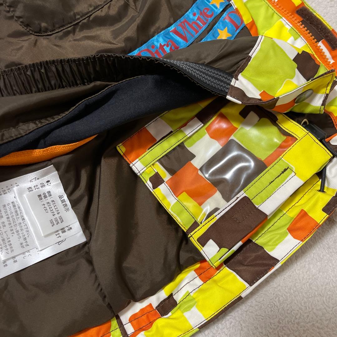 dita white レディース スノーボード ウェア