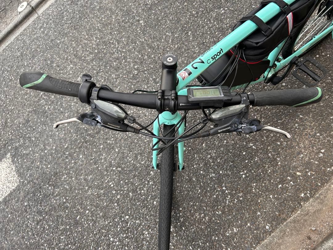 クロスバイク ミントグリーン 後輪モーター