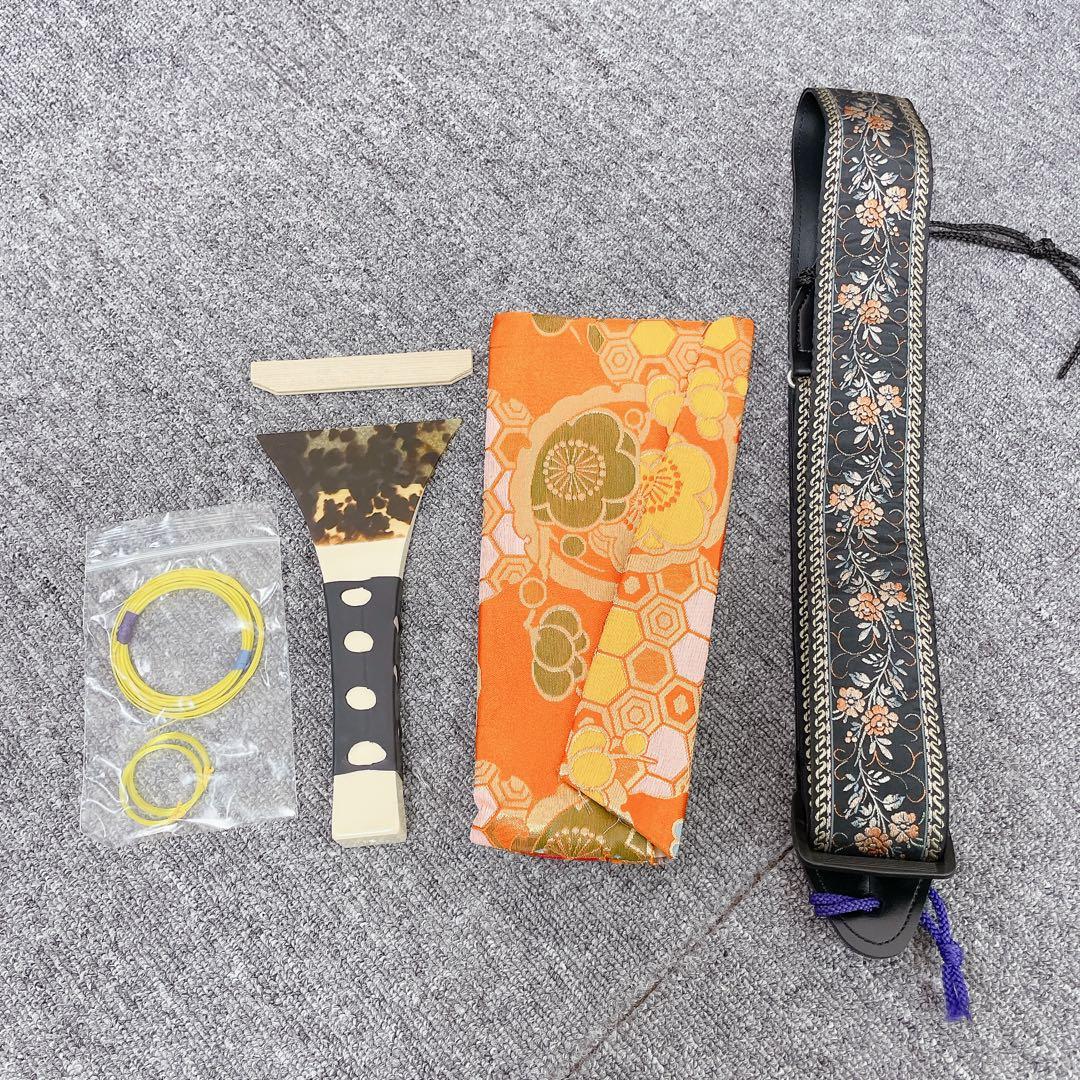 津軽三味線　花梨材　津軽塗胴掛け　鼈甲バチ　丸打胴　太棹　人工川