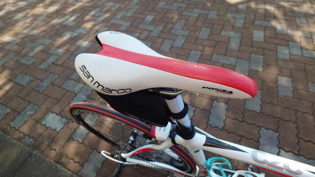 Bianchi 100strade チェントストラーダ