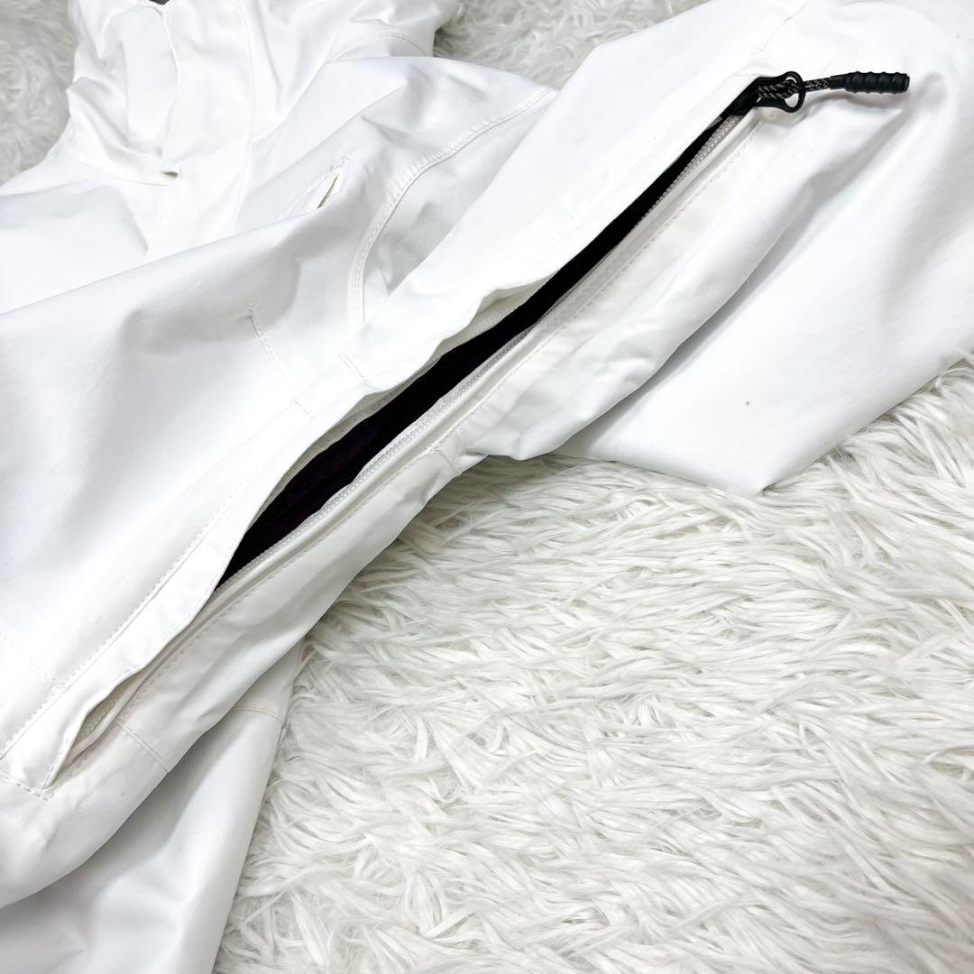 希少 ボルコム ゴアテックス スノーウェア ホワイト 中綿 スノーボード