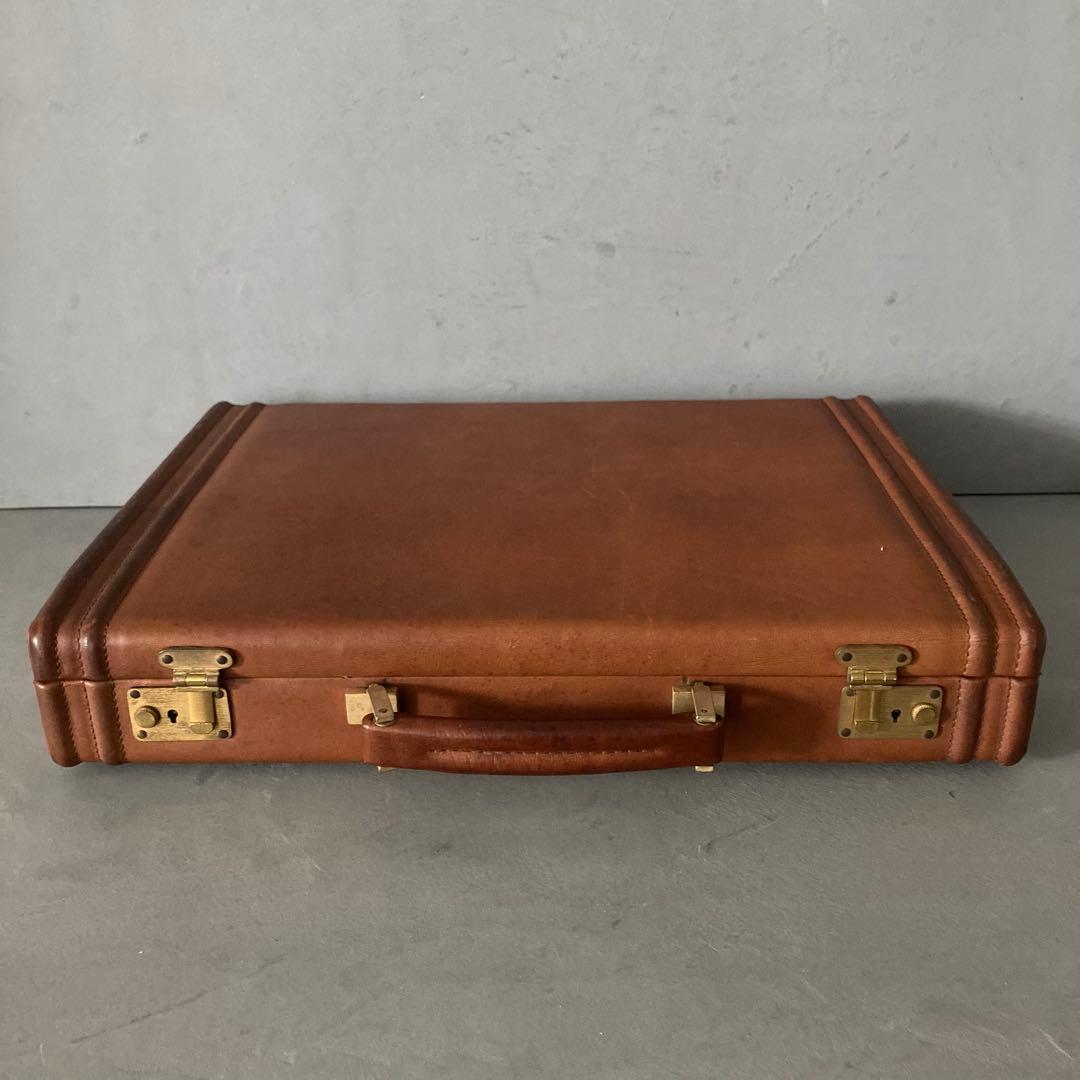 ヴィンテージ イタリア製 レザー アタッシュケース