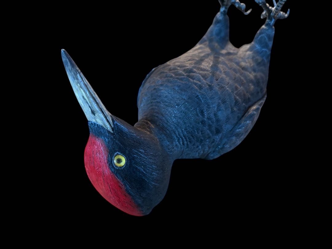 木製 手彫り 鳥 クマゲラ 全長40.5cm 野鳥 木工品　彫刻 木彫り 置物