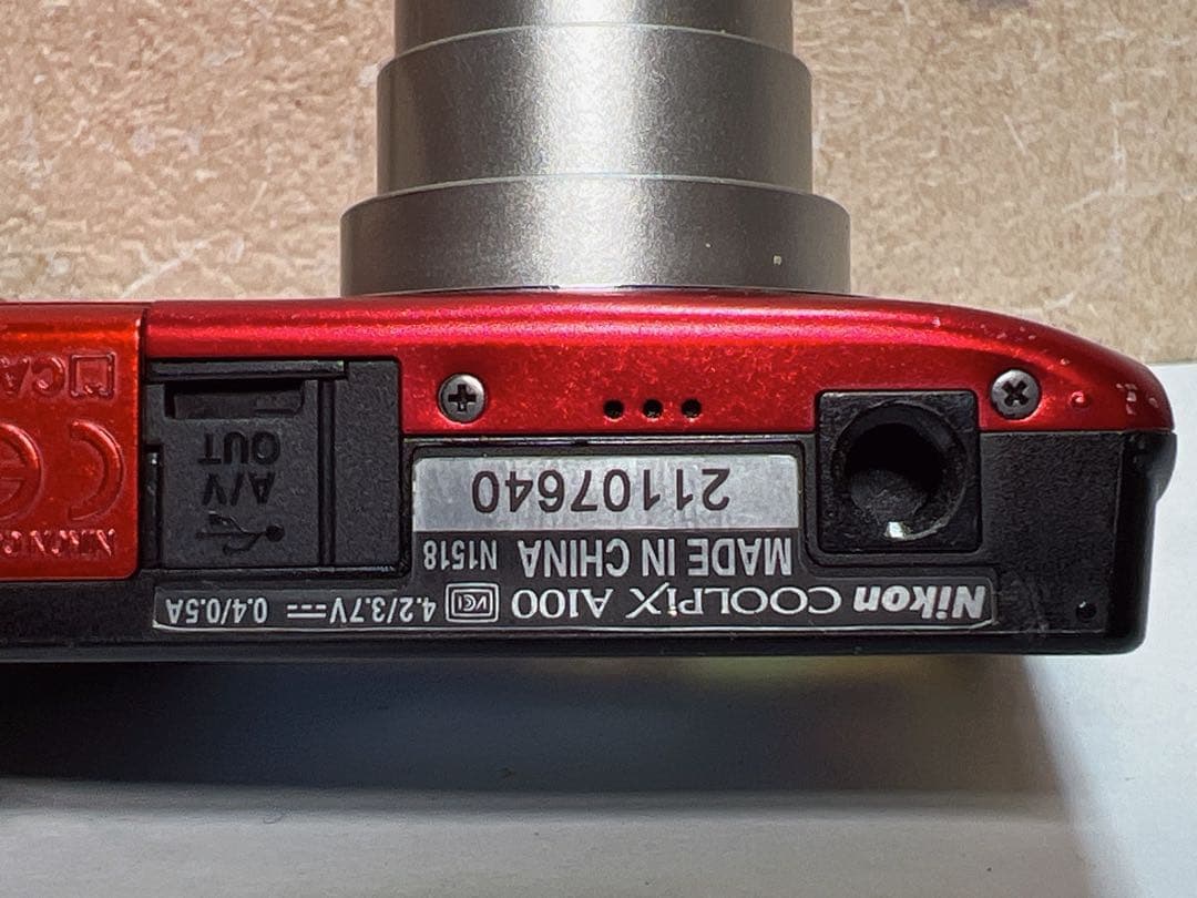 NIKON COOLPIX A100 デジタルカメラ レッド
