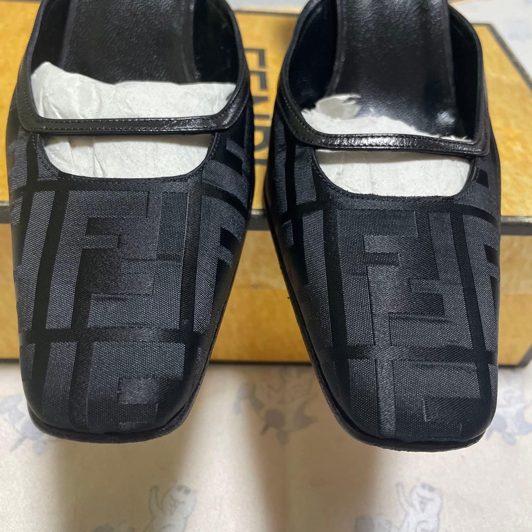 FENDI ミュール　　※今だけお値下げ中