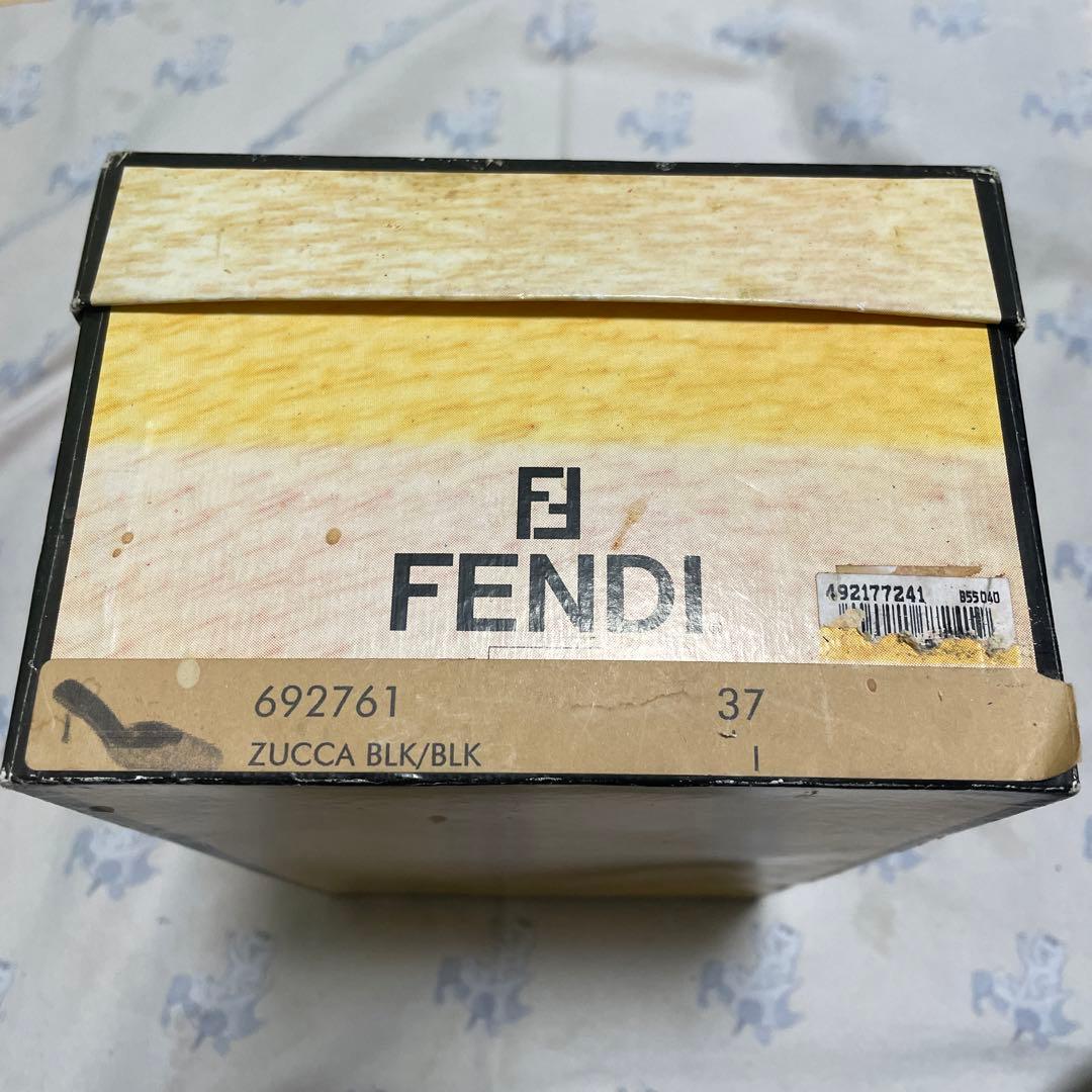 FENDI ミュール　　※今だけお値下げ中