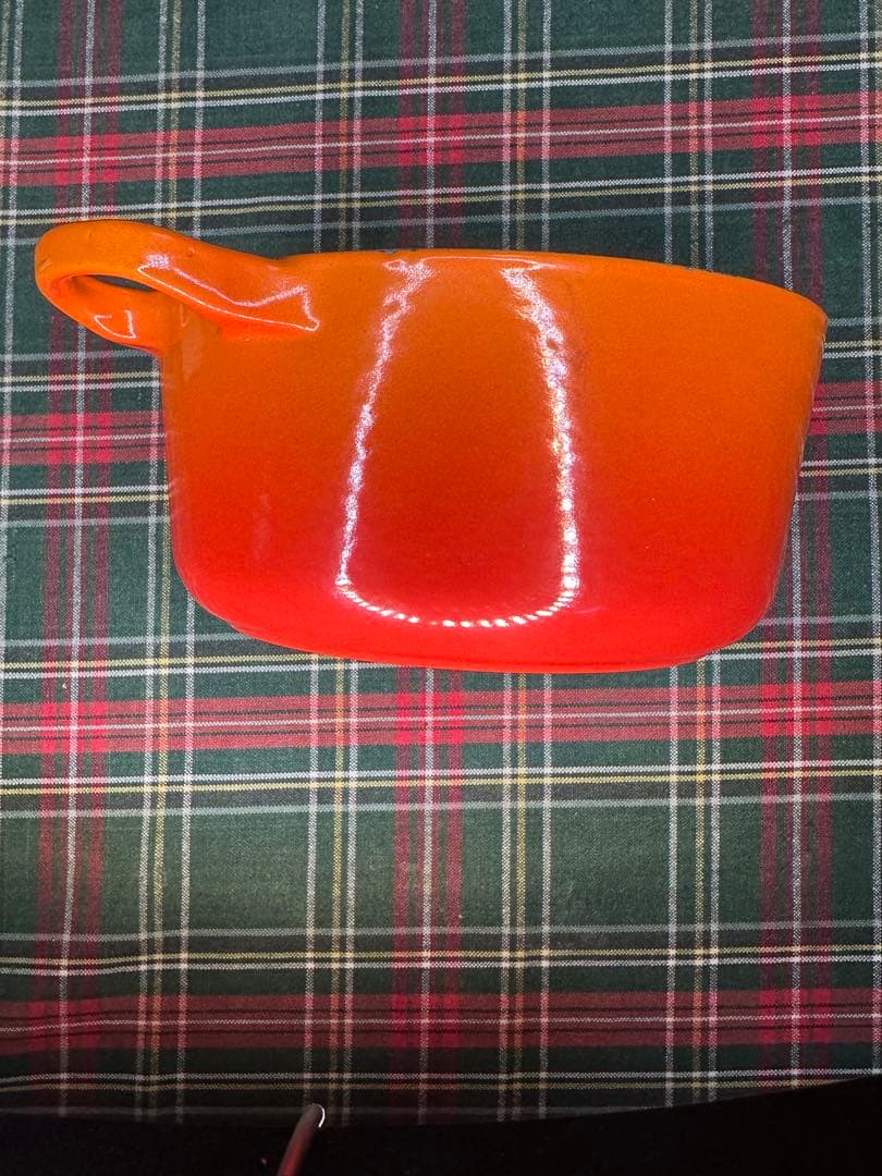 ル・クルーゼ(Le Creuset) 16 オレンジ 新品未使用　箱無し