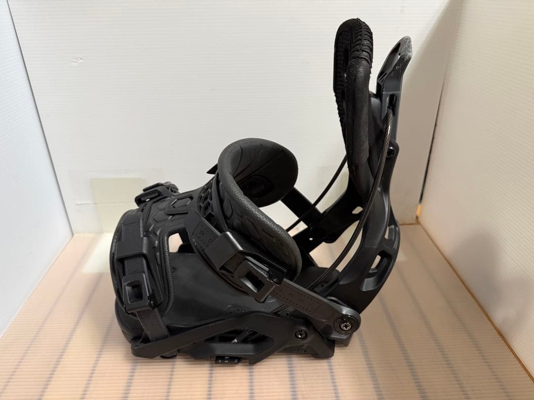 FLOW FUSE FUSIONビンディング sizeL NIDECKER