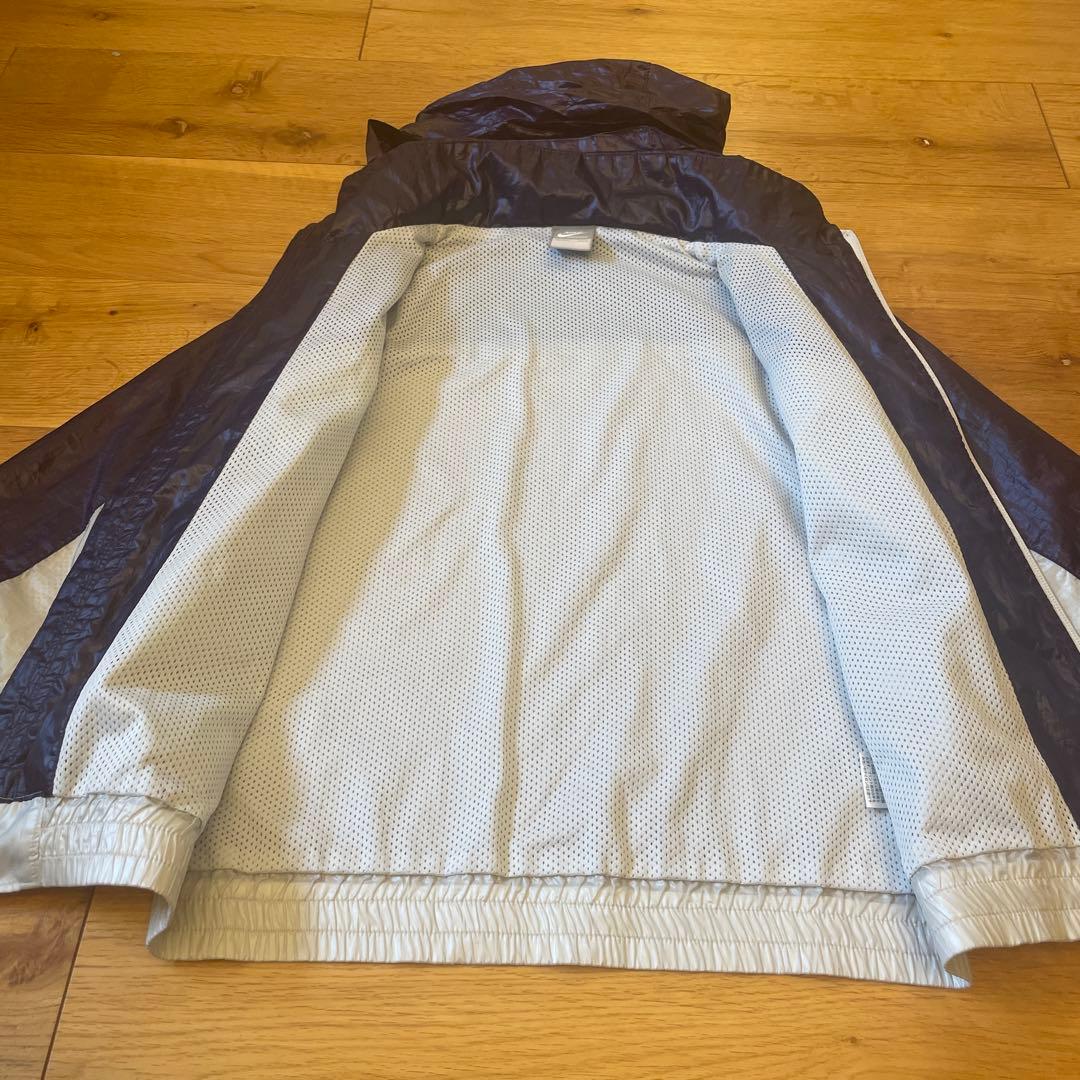 Nike フード付き ウインドブレーカー ネイビー/シルバー - メルカリ