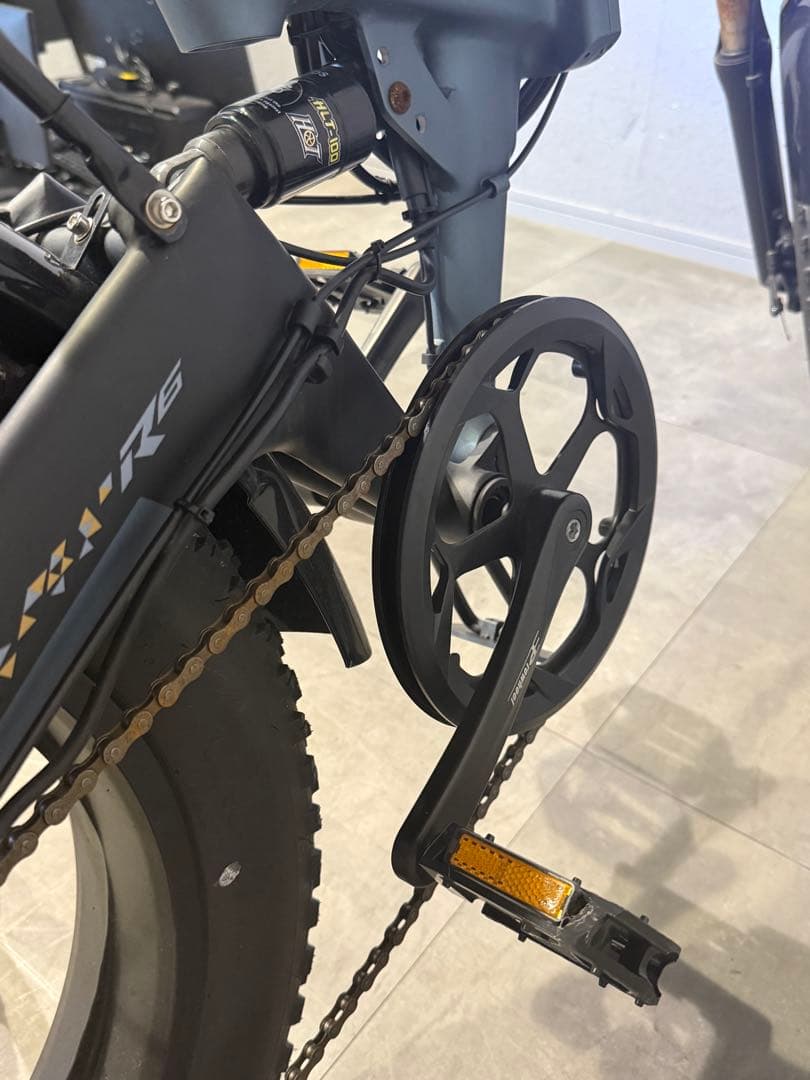 AINOHOT R6 電動自転車