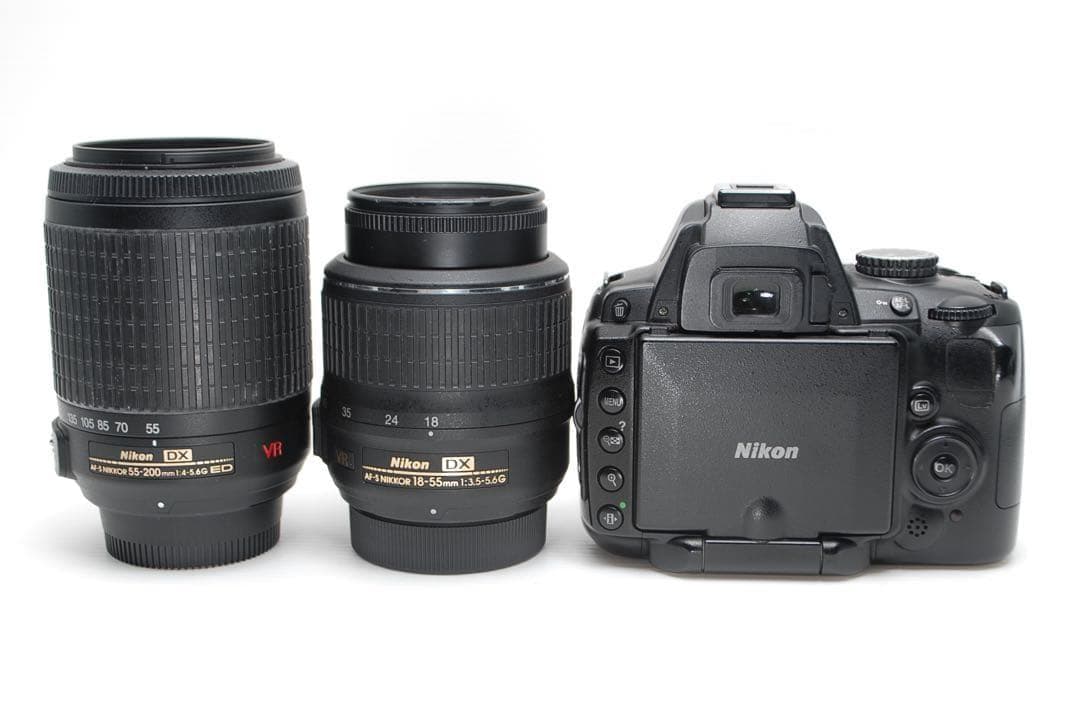 ❤️カメラ入門モデル❤️Nikon D5000 ダブルレンズセット手ぶれ補正付き