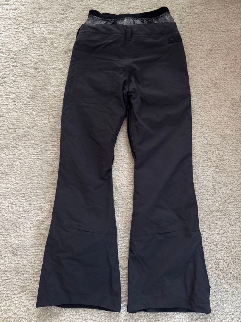 ほぼ未使用　BURTON スノーボードパンツ