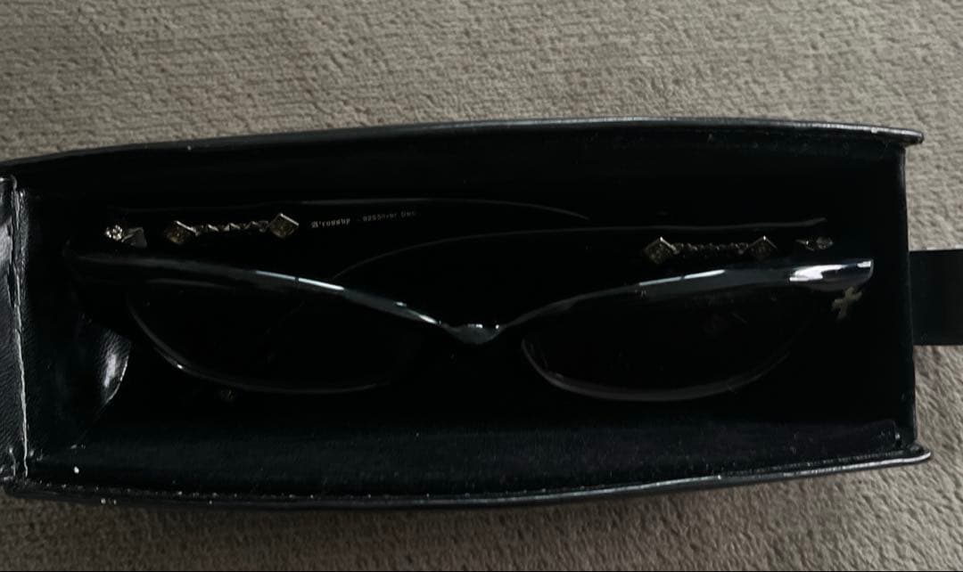 週末値下げ✨希少✨A’rossvy ロズヴィ925✨ サングラス　ケース付き