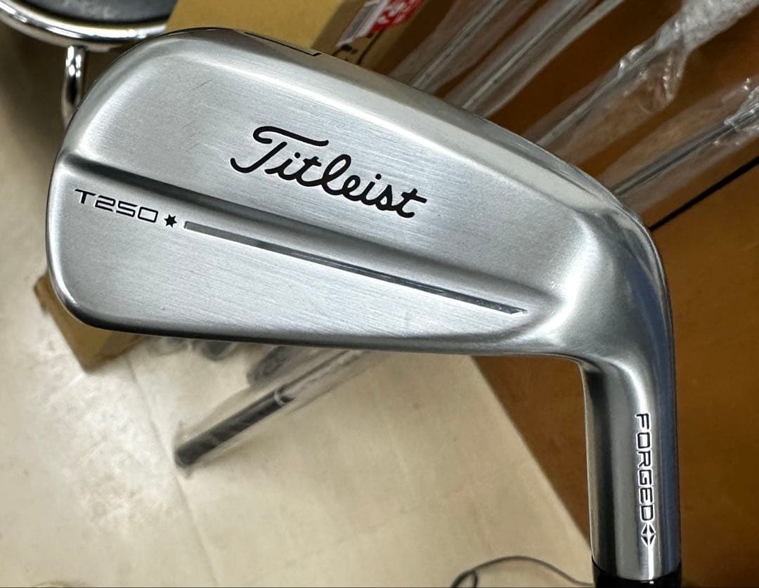 未使用 タイトリスト T250 S200 アイアンセット 6-9 P