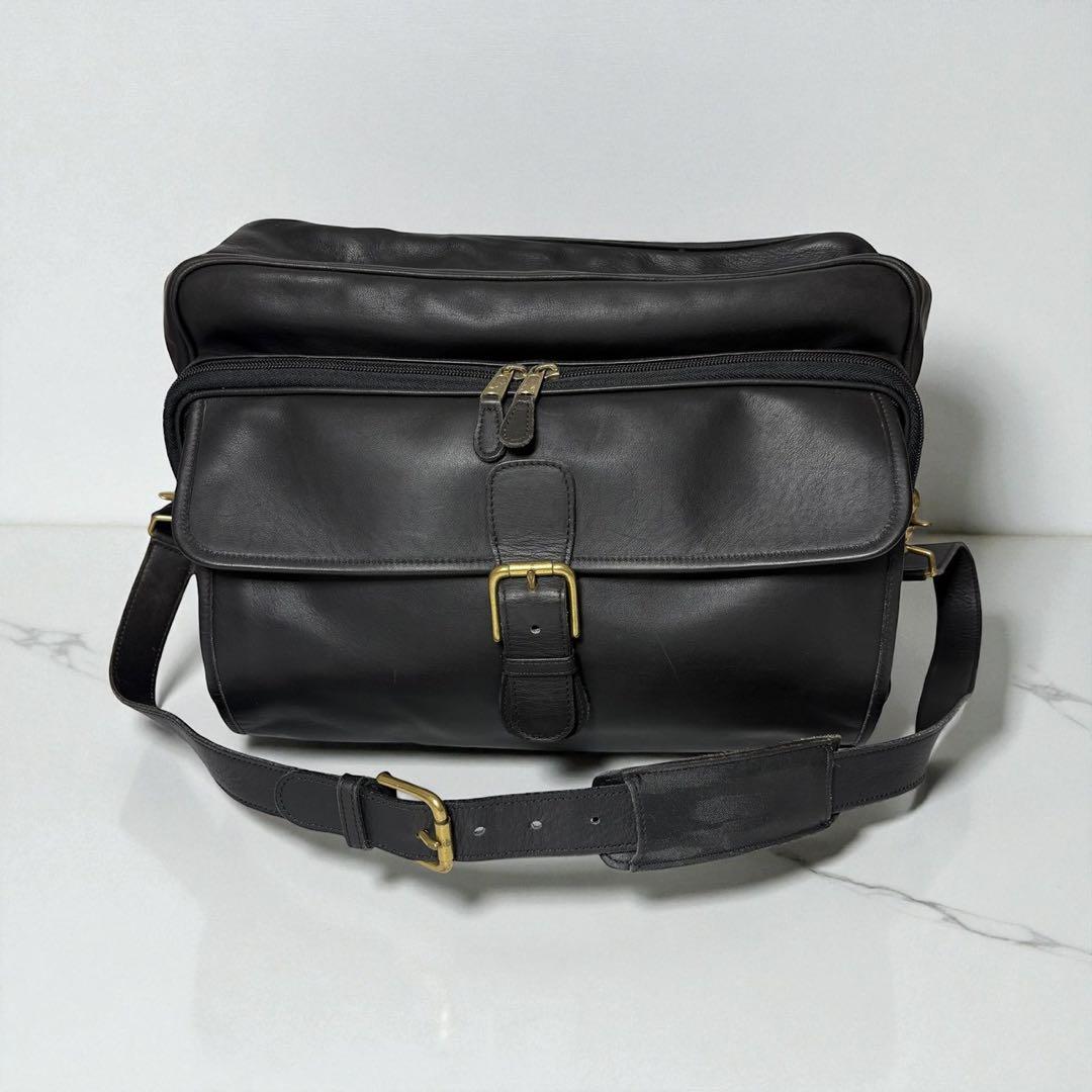 オールドコーチ　ビジネス　ショルダーバッグ　ボストンバッグ　大容量　ブラック.