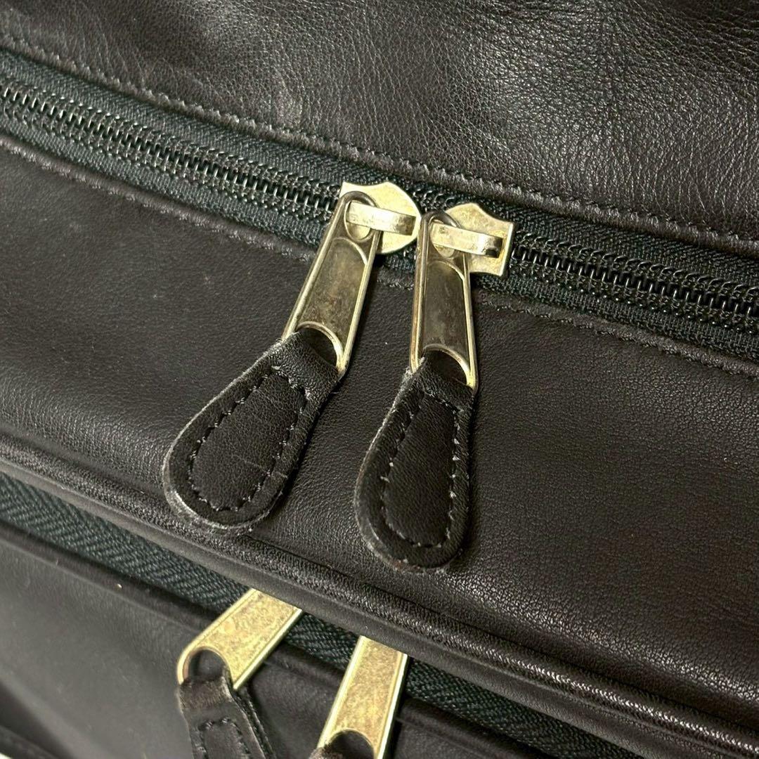 オールドコーチ　ビジネス　ショルダーバッグ　ボストンバッグ　大容量　ブラック.