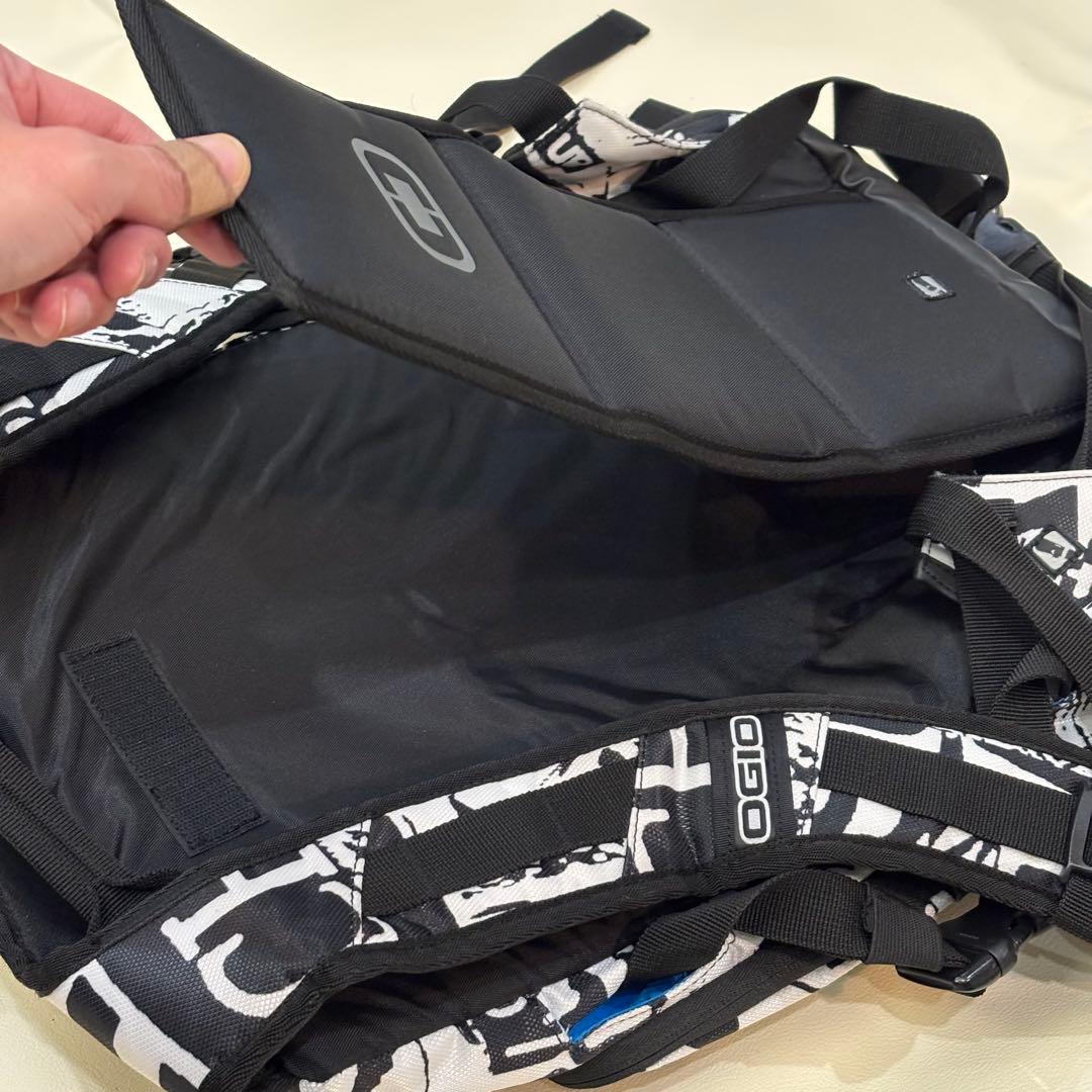 OGIOスノーボードバッグ バックカントリー