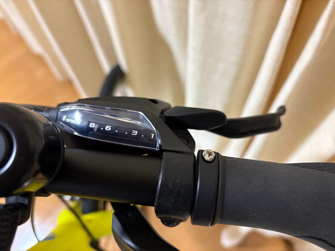 GIANT クロスバイク 直接引渡し限定/横浜及び近隣には無料お届け可能