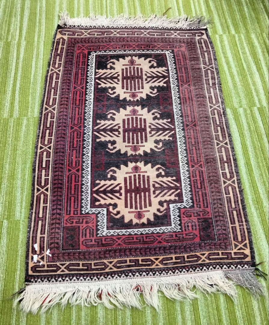 M319 高級絨毯 アフガンラグ 手織り ウール 134×86cm