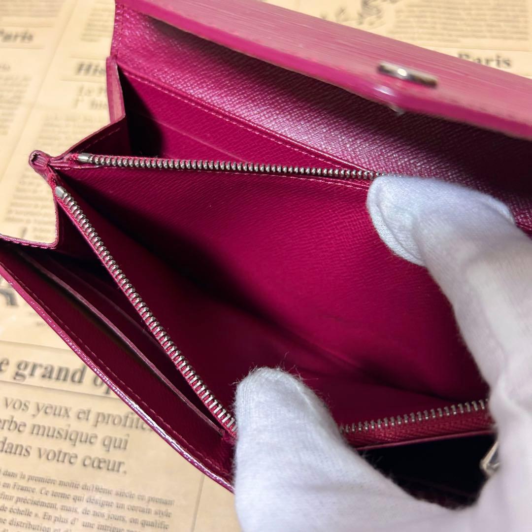 LOUIS VUITTON ルイヴィトン　エピ　ポルトフォイユ　サラ　長財布