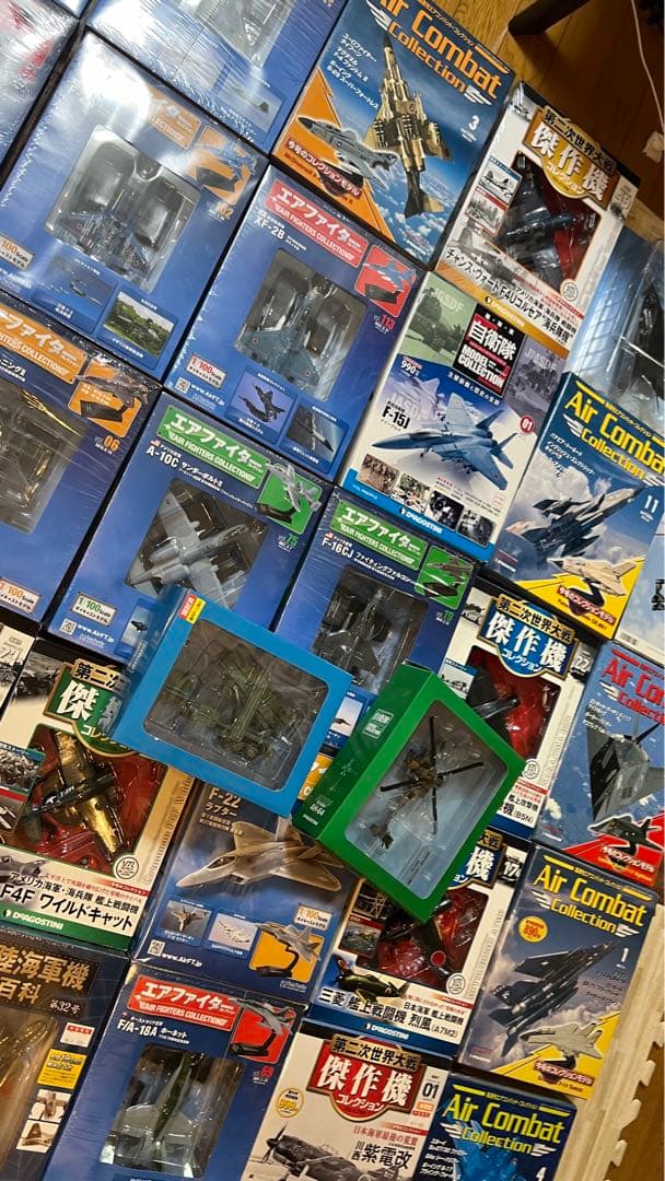 エアファイターコレクション 38機　ほぼ未開封　戦闘機　模型　F22 F35