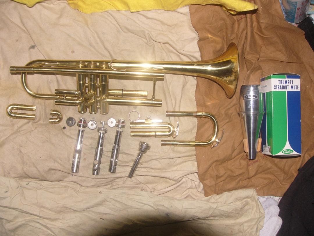 ベスラー Bestler B♭管（新古品級・クリーニング＆オールメンテ試奏済