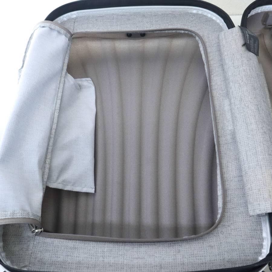 サムソナイト シーライト スピナー55 エキスパンダブル 機内持ち込み可能