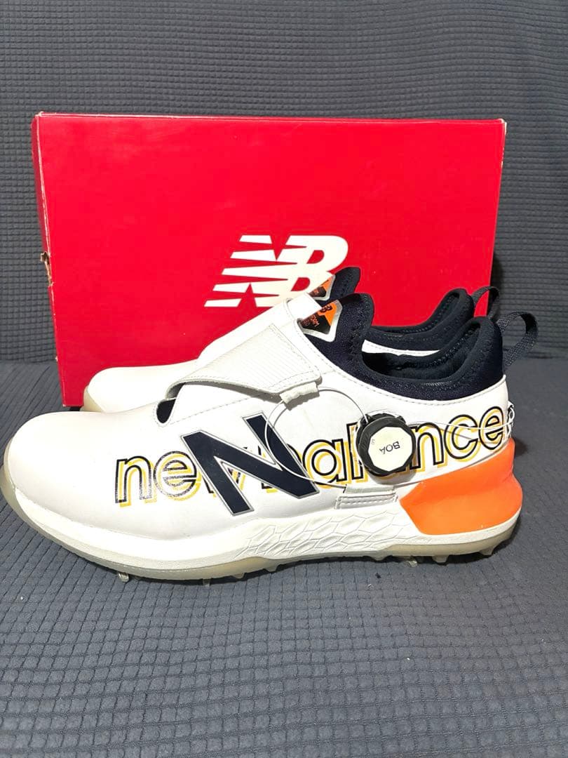 New Balance ゴルフシューズ ホワイト/オレンジ/ネイビー 27cm
