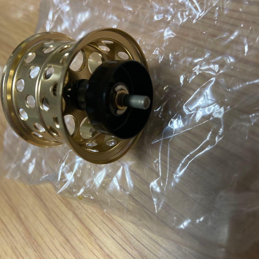 KTFネオスプール 「KAHEN」 アルファスSVTW用 32φゴールド