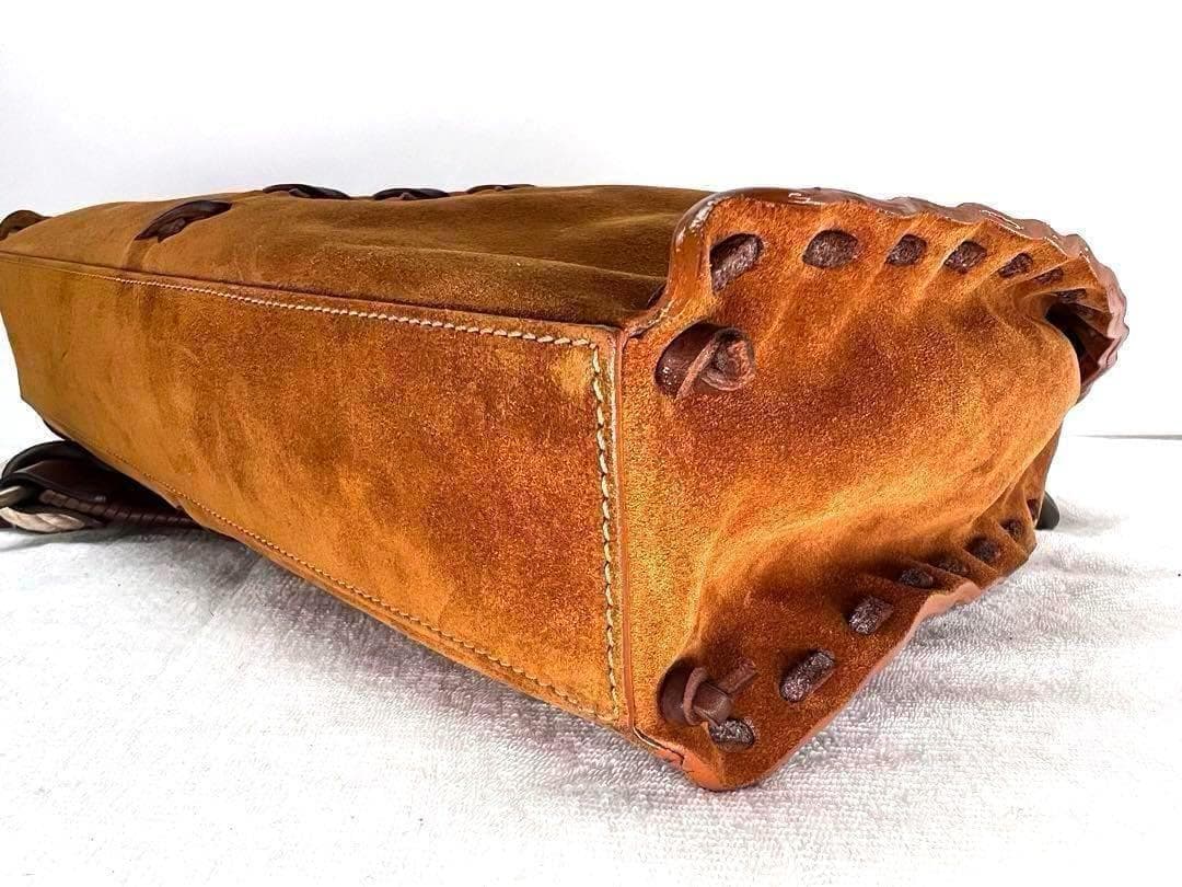 【美品】ドルチェアンドガッバーナ クロスボディ ショルダーバッグ スエード