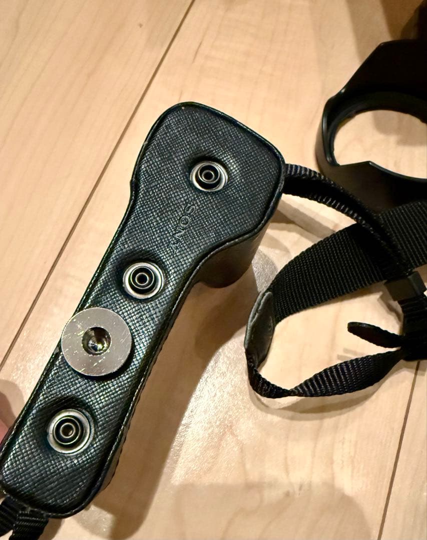 美品　NEX-5N Sony ミラーレス一眼　カメラ　望遠レンズ・バッテリー付