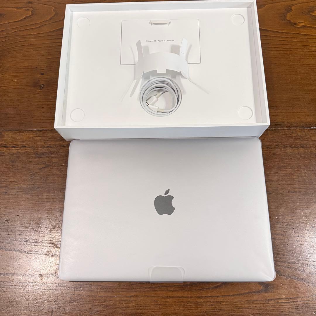 2020 M1 Air RAM16 SSD512 充放電46回 最大容量98%