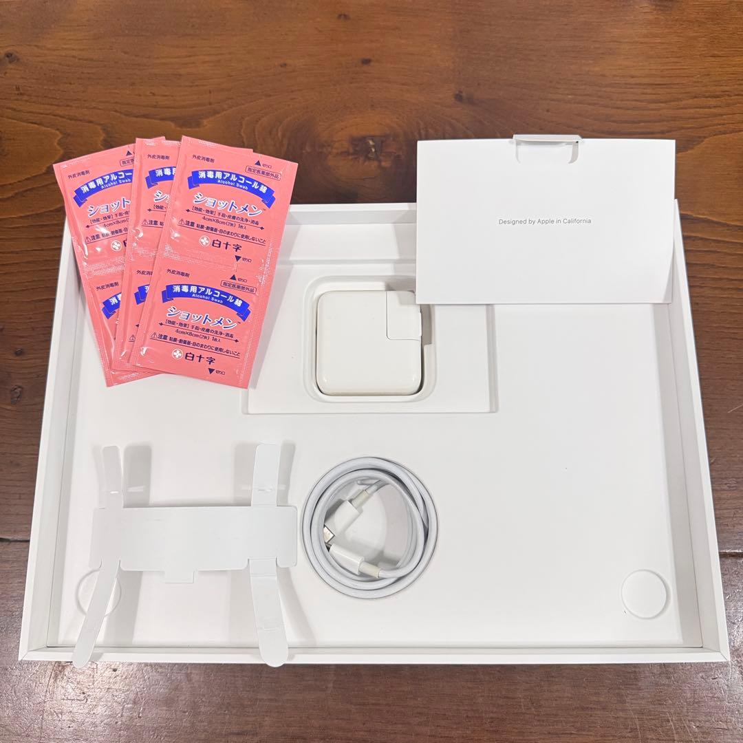 2020 M1 Air RAM16 SSD512 充放電46回 最大容量98%