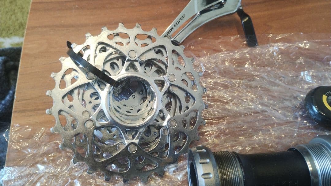 送料無料 使用極少 SRAM FORCE 22 グループセット ※キャリパーなし