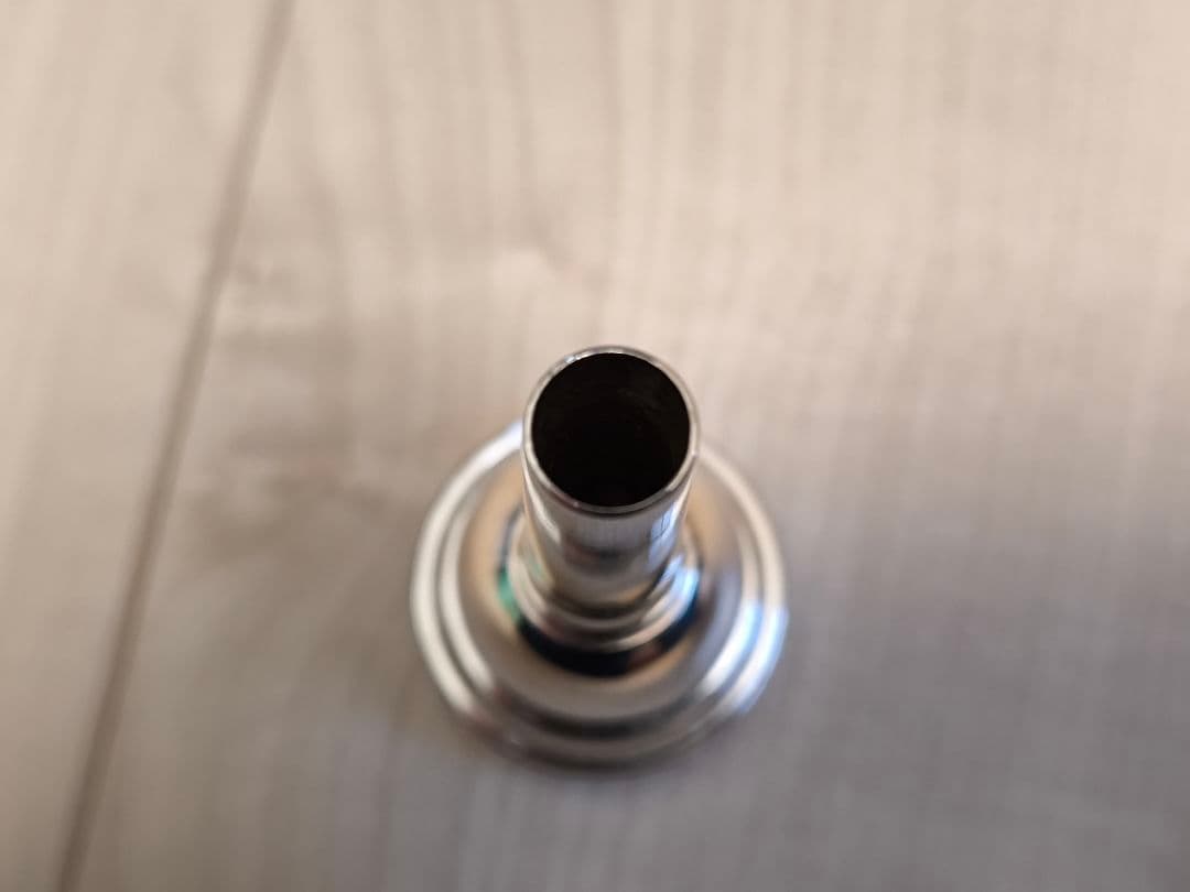 【新品】 ジェロームカレ マグナム 5 トロンボーンマウスピース 細管 希少品