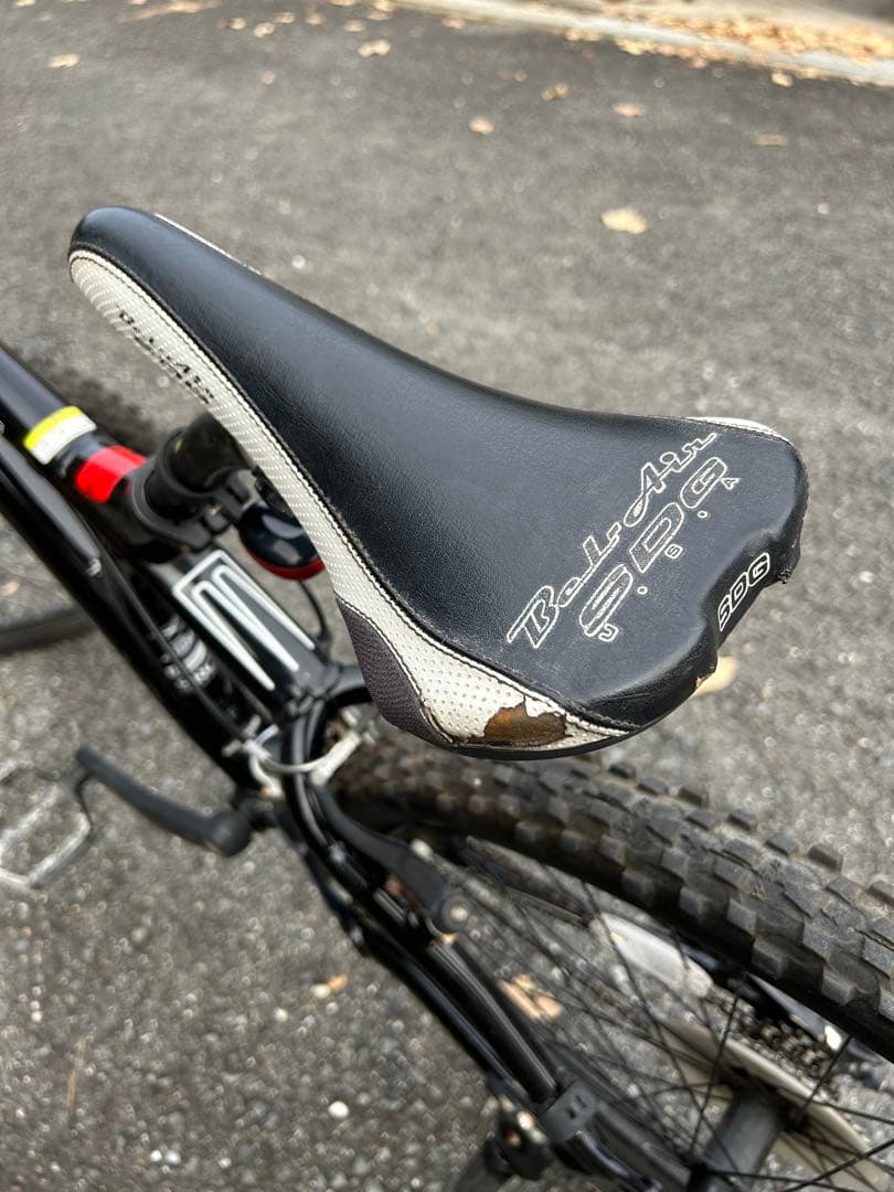 ソ連人様　giant マウンテンバイク Acid in the sky