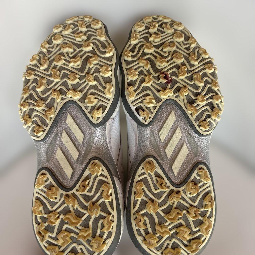 美品　ボア ゴルフシューズ boost 人気 カチカチ　　2回使用　早い者勝ち‼️