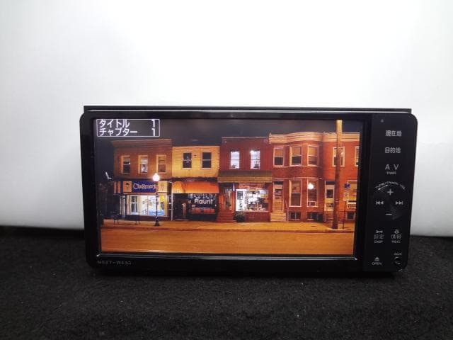 ダイハツ・トヨタ純正　NSZT-W61G　4X4フルセグ　Bt　DVD　CD録音