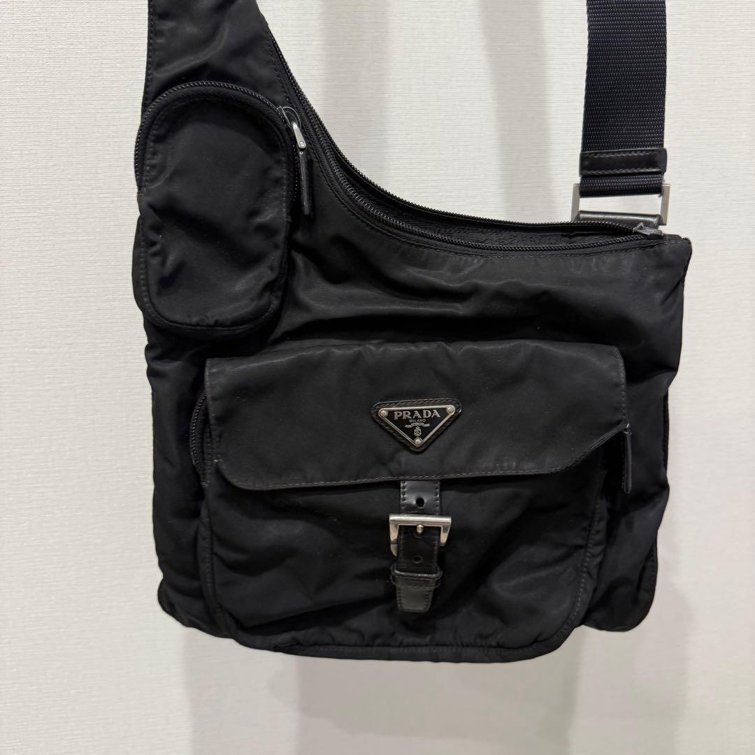 PRADA ブラック ショルダーバッグ ジャンク プラダ