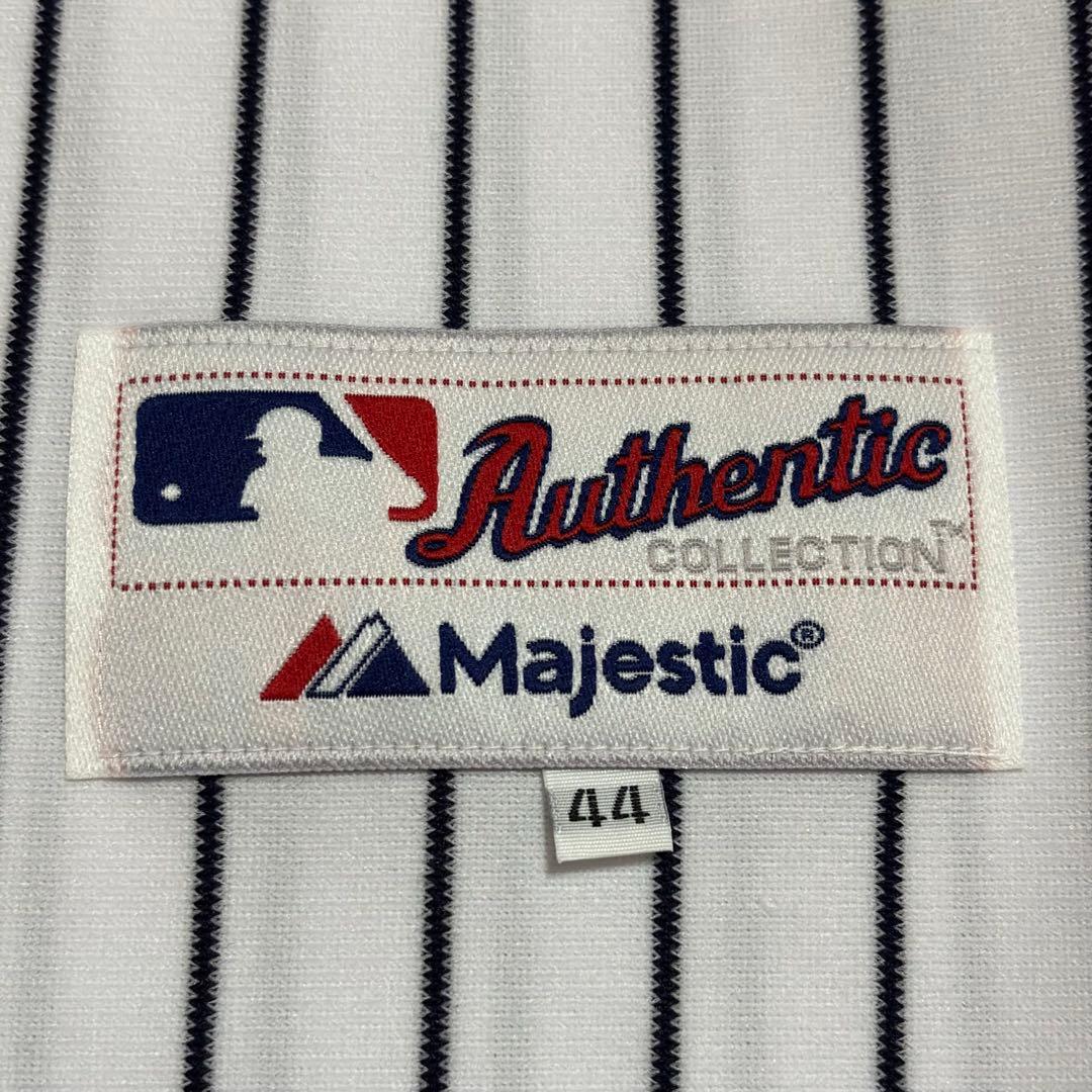 ヤンキース イチロー ユニフォーム & 実使用サイン入り バッティンググローブ