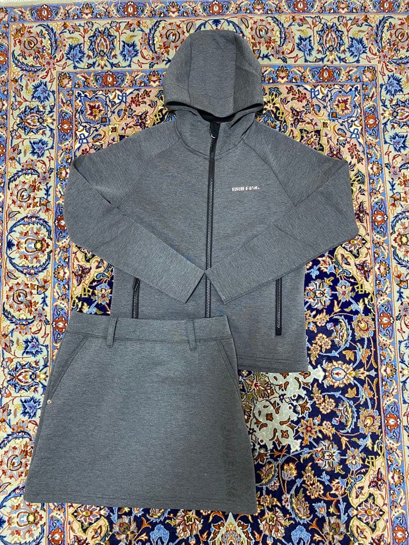BRIEFING GOLF レディースセットアップ　ゴルフウェア　グレー　Ｓ