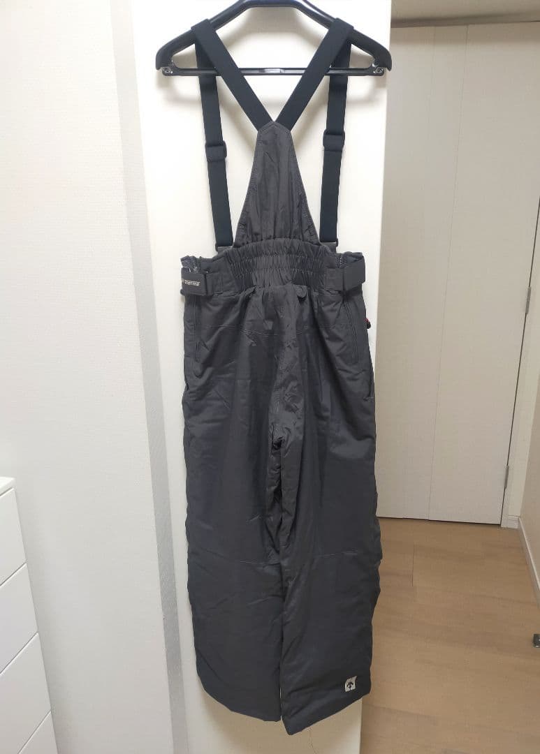 新品 DESCENTE デサントスキー スノボー上下セット 黒灰 S
